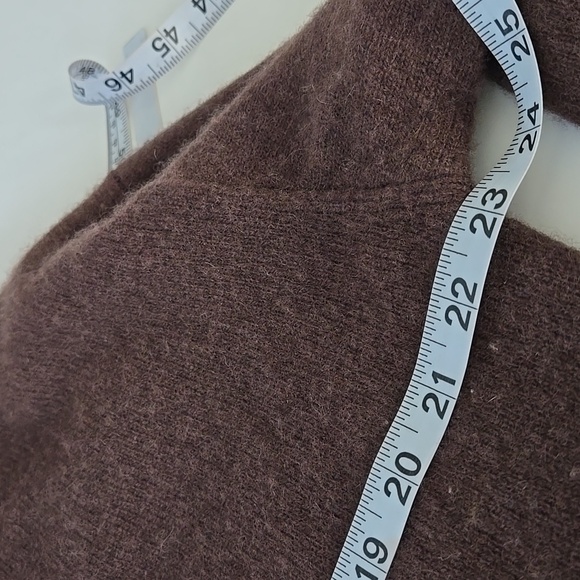 Babaton Session Luxe Cashmere Sweater Women's Size M
- - Picture 8 of 11